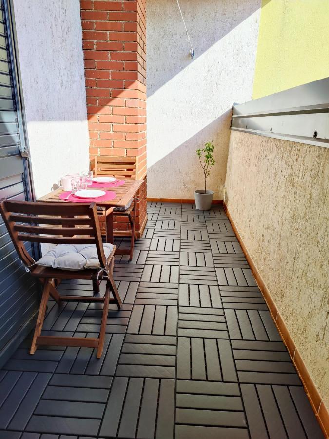 Apartment Lipa Ровінь Екстер'єр фото