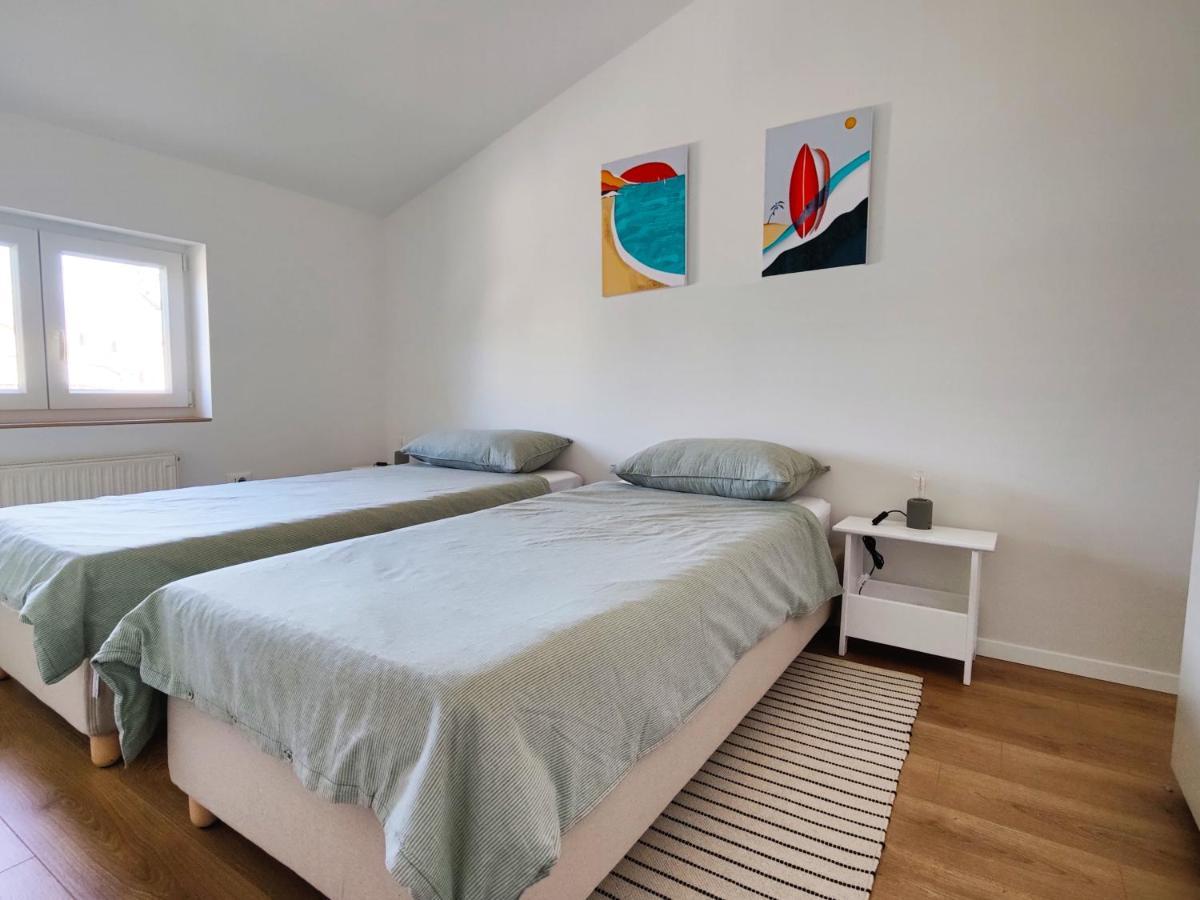 Apartment Lipa Ровінь Екстер'єр фото
